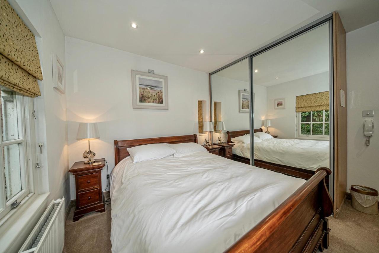Serviced Apartments Маклсфилд Экстерьер фото